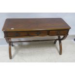 A KINGWOOD CROSS BANDED SIDE TABLE,