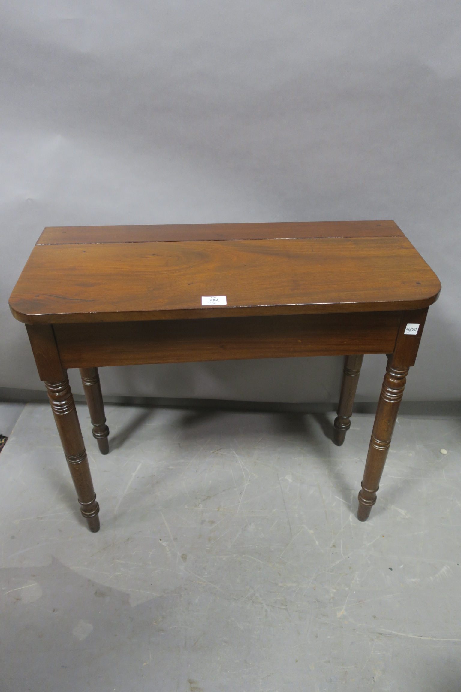 A 19th CENTURY MAHOGANY SIDE TABLE,