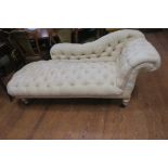 A 19th CENTURY GILTWOOD AND UPHOLSTERED CHAISE LONGUE,