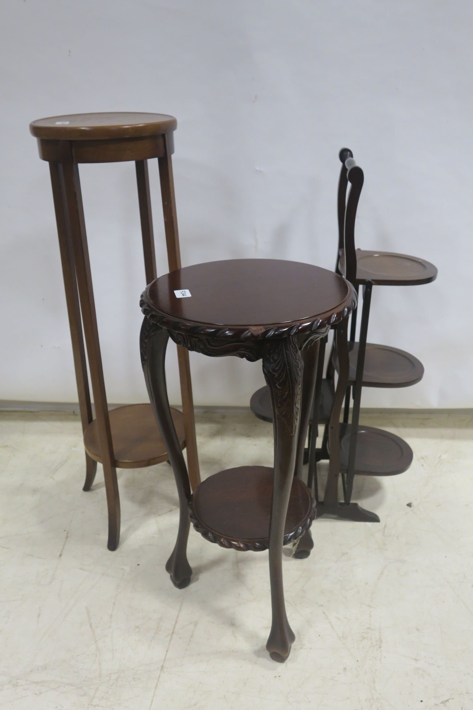 A MAHOGANY TWO TIER OCCASIONAL TABLE,