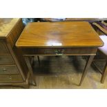 A 19th CENTURY MAHOGANY OCCASIONAL TABLE,