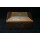 A FINE REGENCY ROSEWOOD AND BRASS INLAID JEWELLERY BOX,