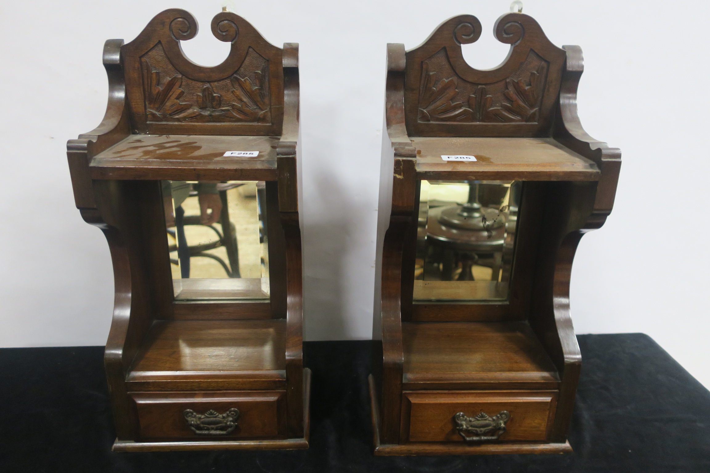 A PAIR OF 19th CENTURY MAHOGANY WALL BRACKETS,