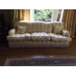 A GOOD VICTORIAN DESIGN THREE SEATER SETTEE,