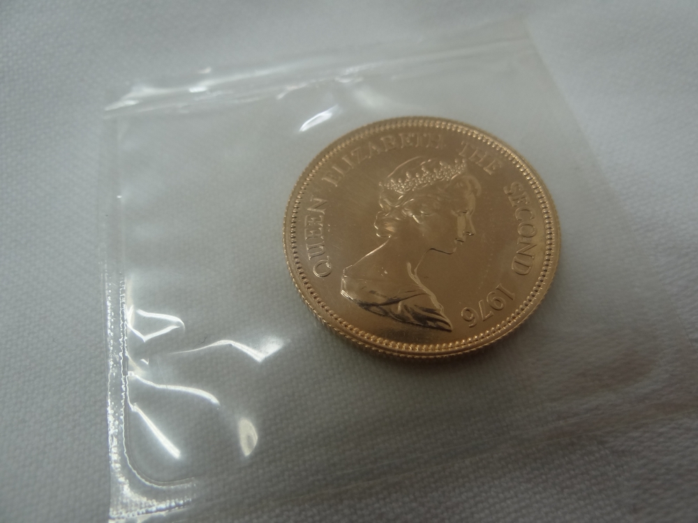 1976 Hong Kong $1,000 gold coin (unissued), 15.97g, fineness 917.7 - Image 2 of 2