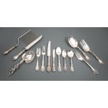 Reed & Barton "Francis I" Sterling Silver Flatware Service for Twelve , pat. 1907, incl. 12 each: