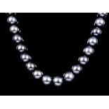 14 kt. White Gold and Graduated Dark Gray Tahitian Pearl Necklace , 37 round cultured pearls, 10-