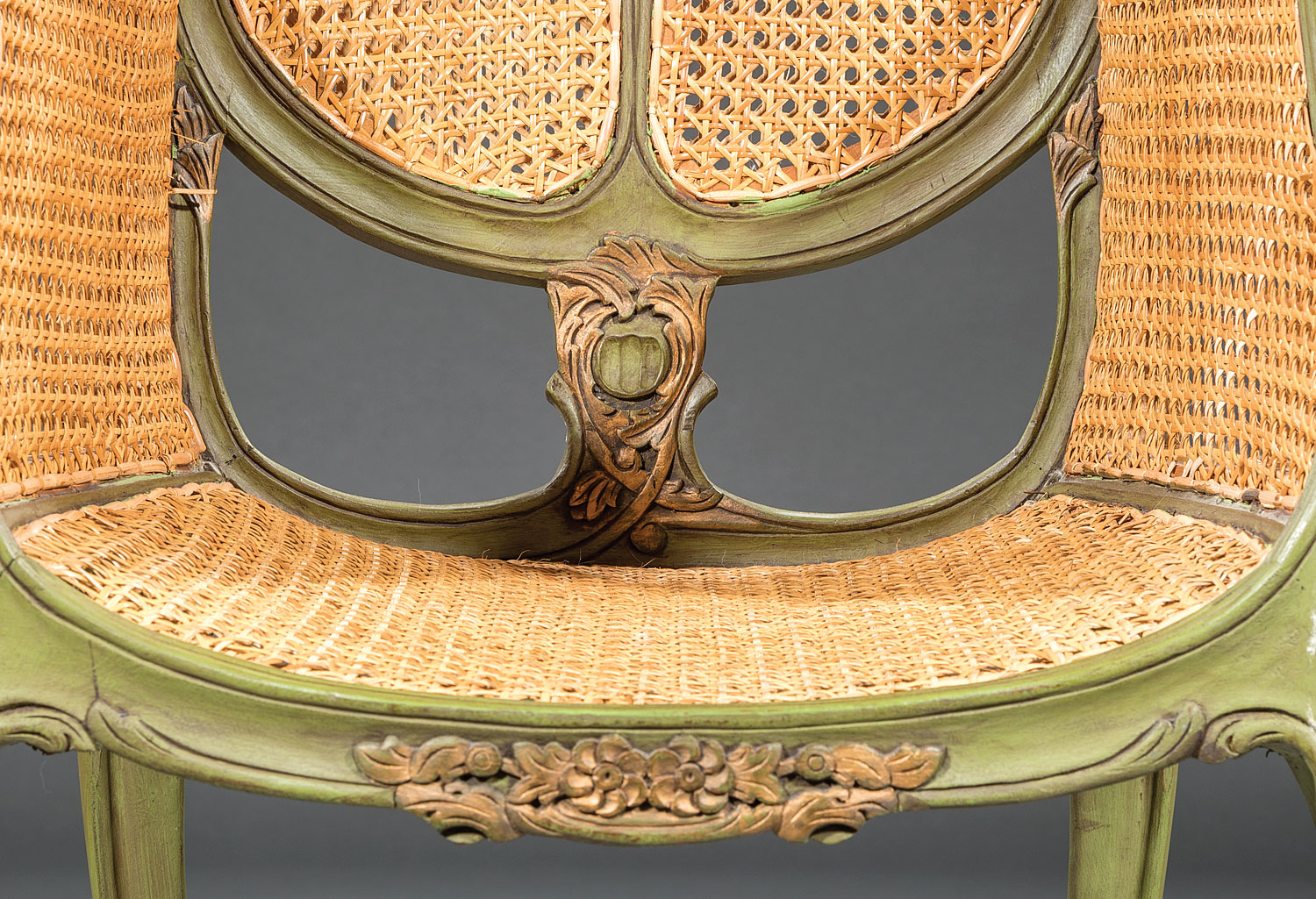 Pair of Vintage Continental Painted and Caned Bergeres , cartouche back, foliate decoration, - Image 5 of 5