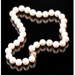 Chinese Freshwater Cultured Pearl Necklace , 11.5 mm.-12.5 mm., off-white to white color, slightly