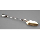 American Sterling Silver Cheese Scoop , 19th c., shoulder with cast figure of a mouse, paneled