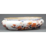 Chinese Export Imari Porcelain Jardiniere, 18th c., Kangxi/Qianlong, octagonal low bowl decorated