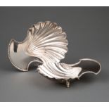Pair of Hester Bateman Sterling Silver Butter Shells, London, 1782, each coquille form dish with