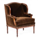 Louis XVI-Style Carved Beechwood Metamorphic Chaise, arched crest rail, winged armchair and seat
