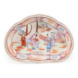 Chinese Export Mandarin Palette Porcelain Shaped Dish, 18th c., Qianlong, decorated with a mother