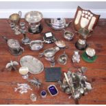 Proceeds going to the Rowans Hospice Silver Jubilee Appeal - A large quantity of silver-plated wares