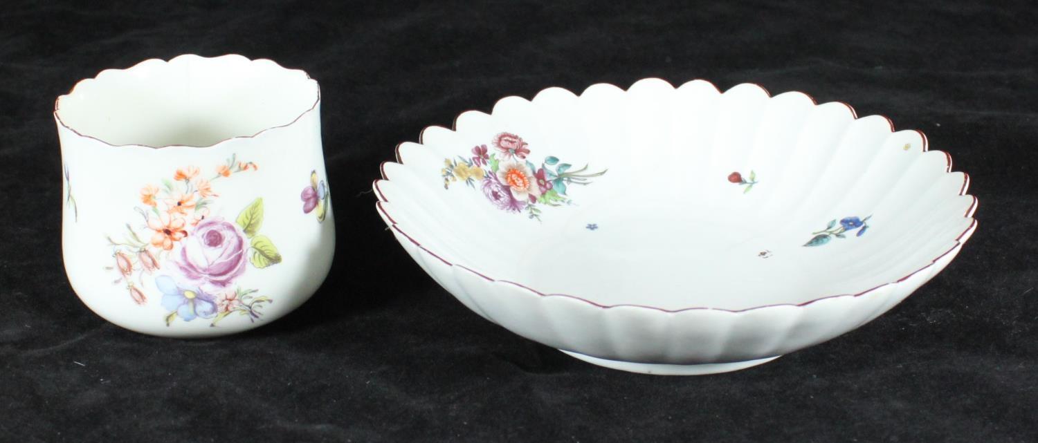 A Chelsea Red Anchor period finger bowl and similar Chelsea lobed dish, each painted with polychrome - Image 2 of 3