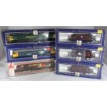 Lima Models Diesel Locomotive Class 67002 EWS Special Delivery, boxed, together with a Lima Class 66