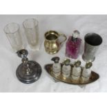 A small quantity of assorted glassware and collectables comprising a silver-collared scent bottle,