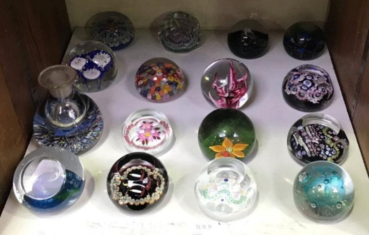 SECTION 23. Sixteen glass paperweights including 7x Caithness, 2x Whitefriars 1x Wedgwood etc