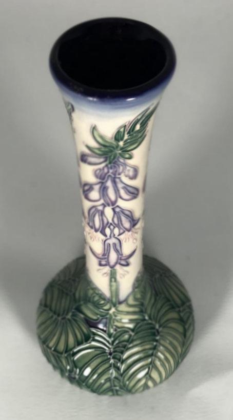 A Moorcroft 'Trial Piece' spill vase, of compressed globe and shaft form, decorated in 'Spindrift' - Image 3 of 4