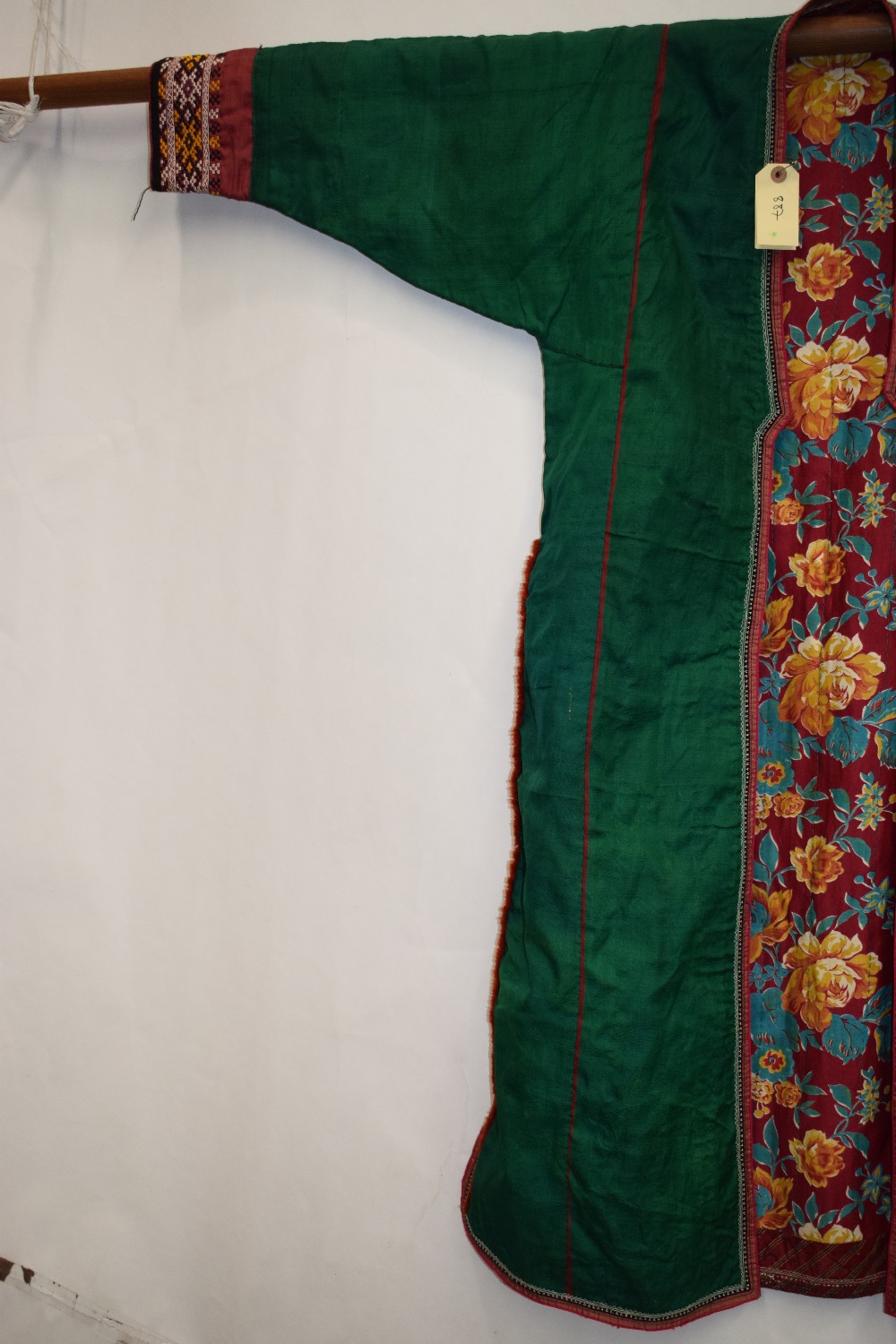 Turkmen bright green silk coat, Turkmenistan or Afghanistan,AMENDMENT TO ESTIMATE. - Image 3 of 13