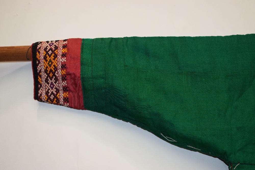 Turkmen bright green silk coat, Turkmenistan or Afghanistan,AMENDMENT TO ESTIMATE. - Image 11 of 13