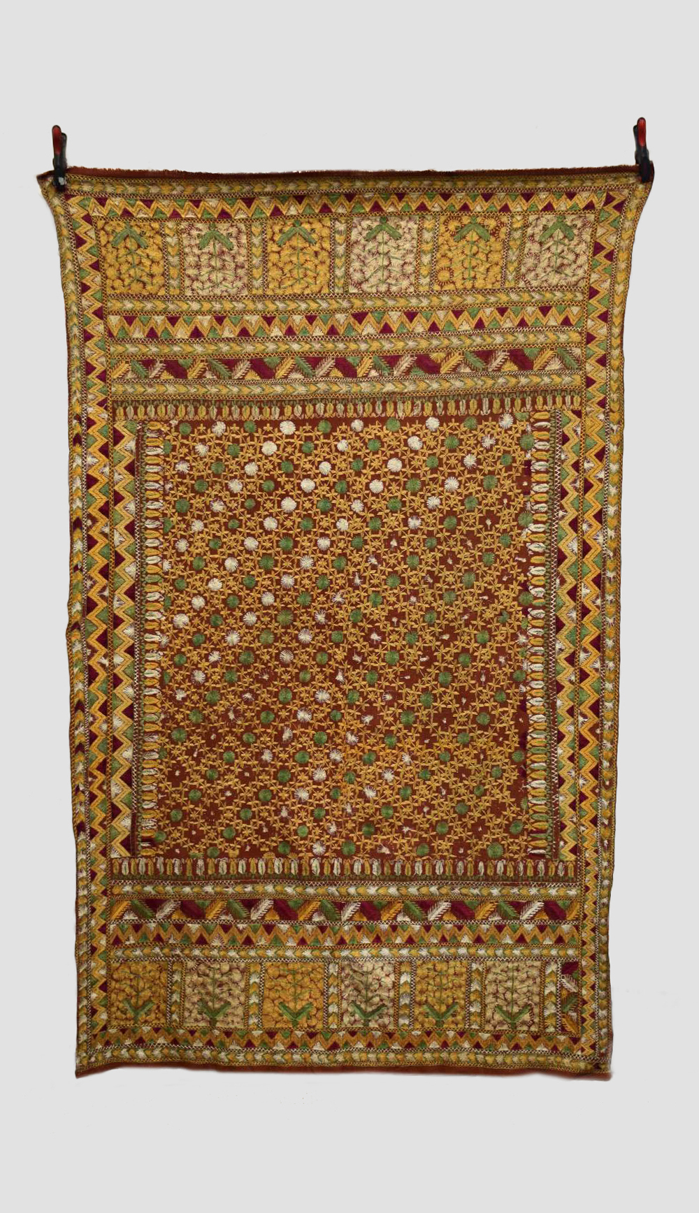 Indian pulkhari (shawl), Punjab, north India, first half 20th century, 100in. X 64in. 254cm. X