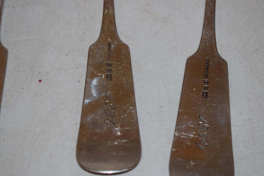 A pair of late nineteenth century North American silver fiddle pattern salad servers, engraved - Image 2 of 3