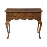 Queen Anne-Style Circassian Walnut Dressing Table