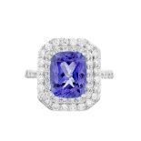 Tanzanite and Diamond Ring