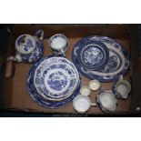 A quantity of blue and white willow pattern china including Sadler teapot, Duchess plates,