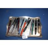 A tray of fountain Pens including Osmiroid, Avastin,