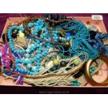Miscellaneous costume jewellery beads etc