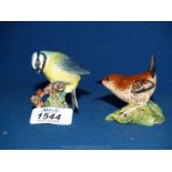Two Beswick birds; a wren and a blue tit.