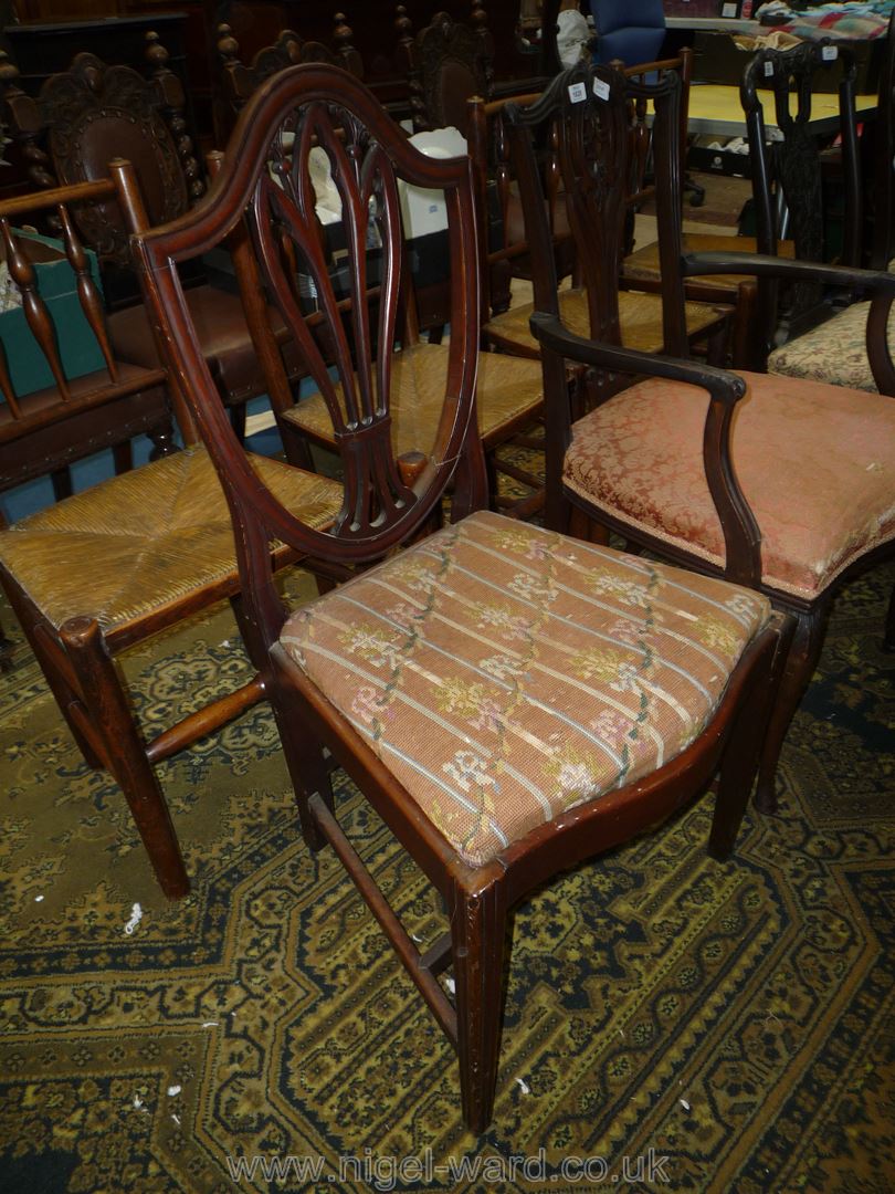 A shield back rest Mahogany Dining Chair with fretworked splat and moulded tapering square front