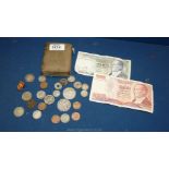 A small presentation case containing old American coins including 1900 half-dollar,