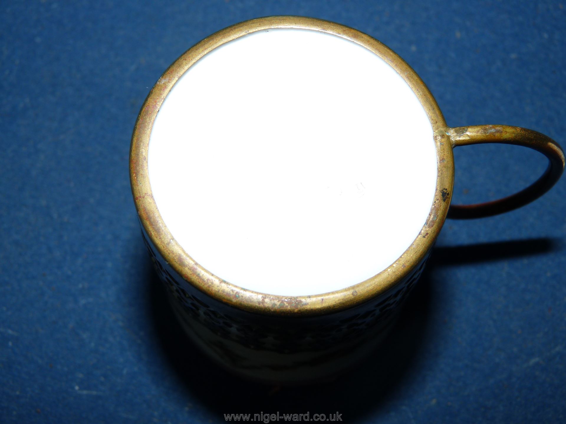 A quantity of Royal Worcester cups and saucers plus others - Image 8 of 14