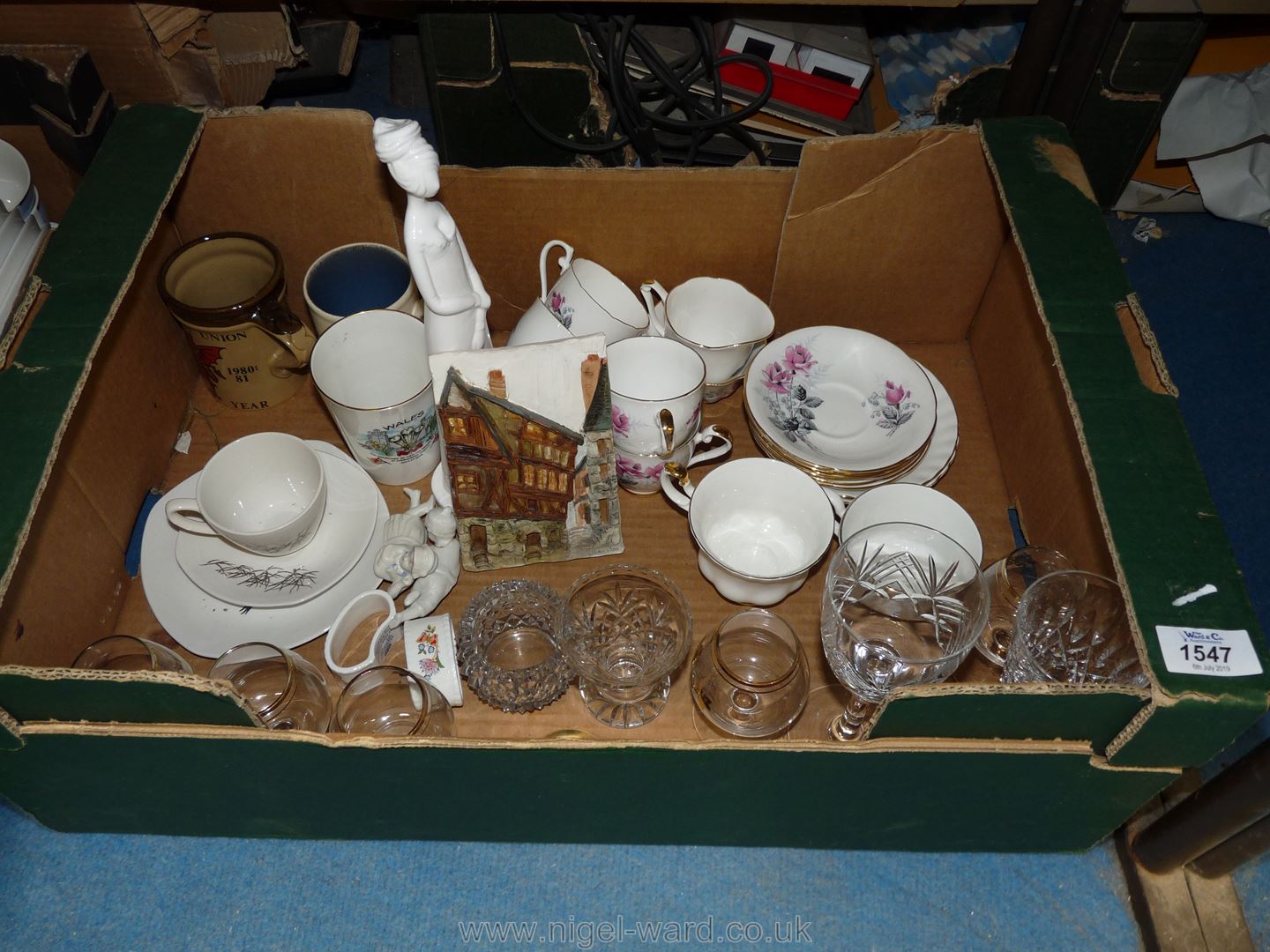 A quantity of china including a Peter Scott 'Wild Geese' plate, cup and saucer,