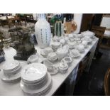 A Yamaka 'Tropicale' dinner service