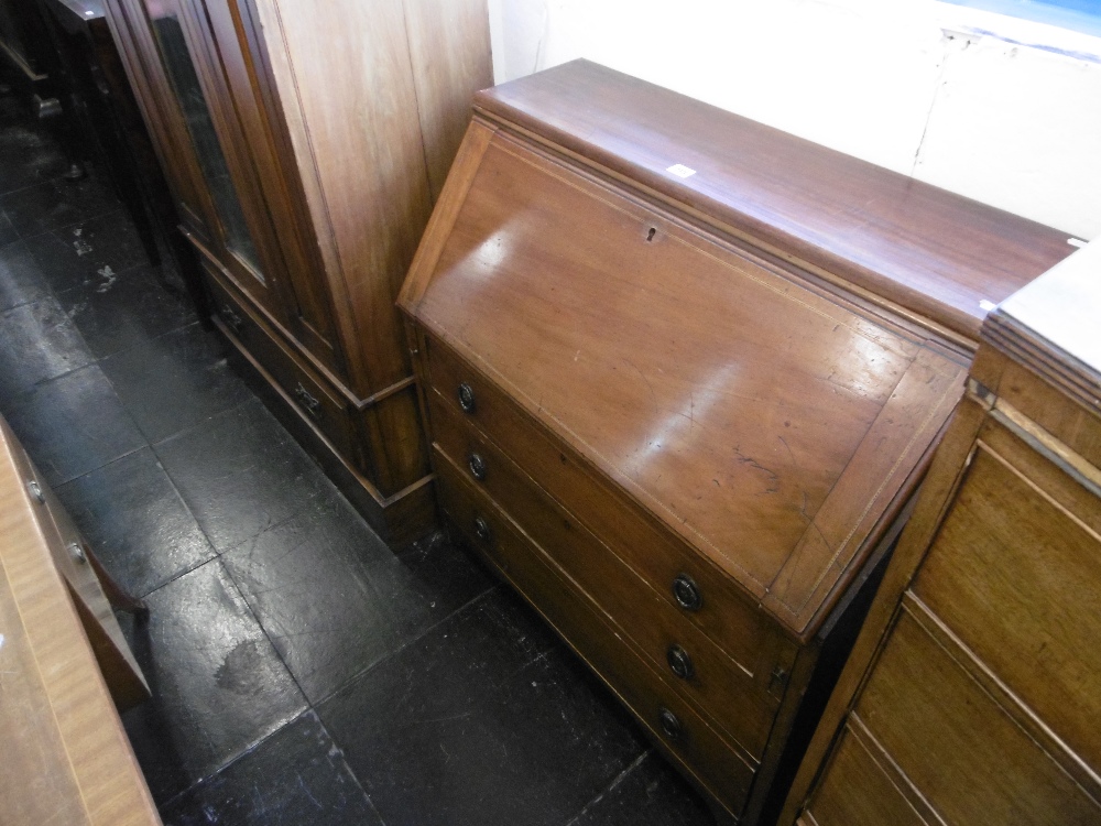 EDWARDIAN INLAID MAHOGANY BUREAU - Bild 4 aus 10