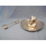 A silver novelty sombrero and a pair of hall marked Regency period Scottish silver sugar nips