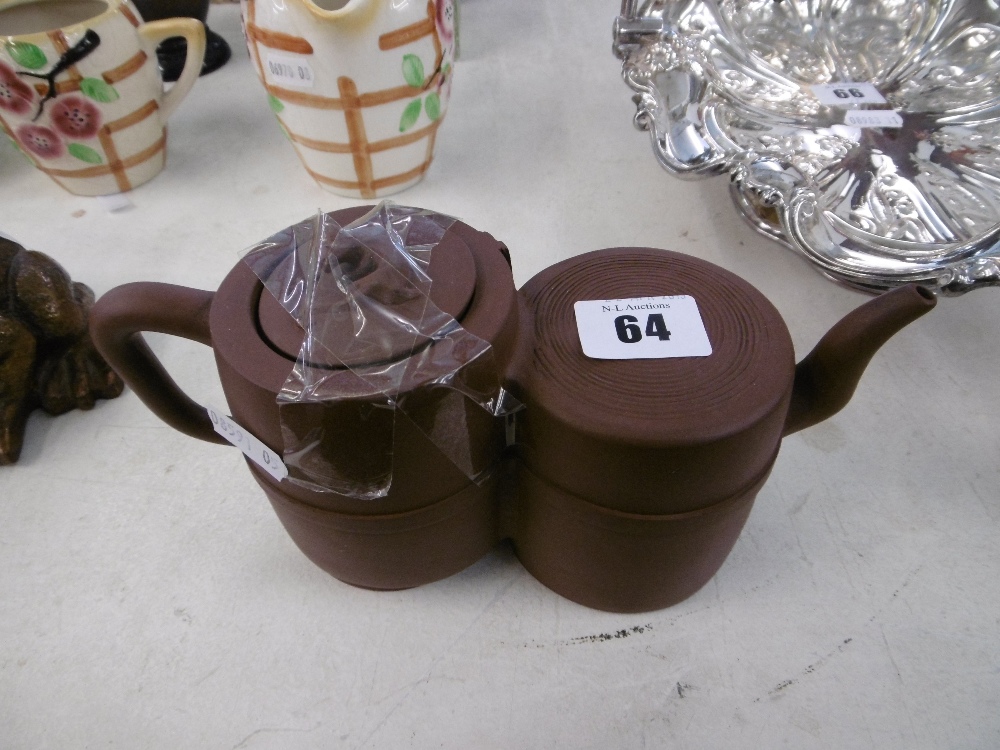 A Yixing tea pot with two chambers - Image 2 of 3