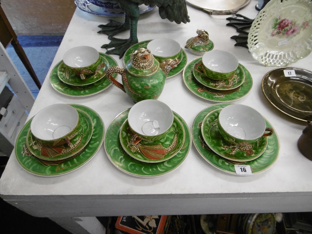 An oriental tea set - Image 2 of 2