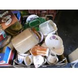 A box of assorted sundries