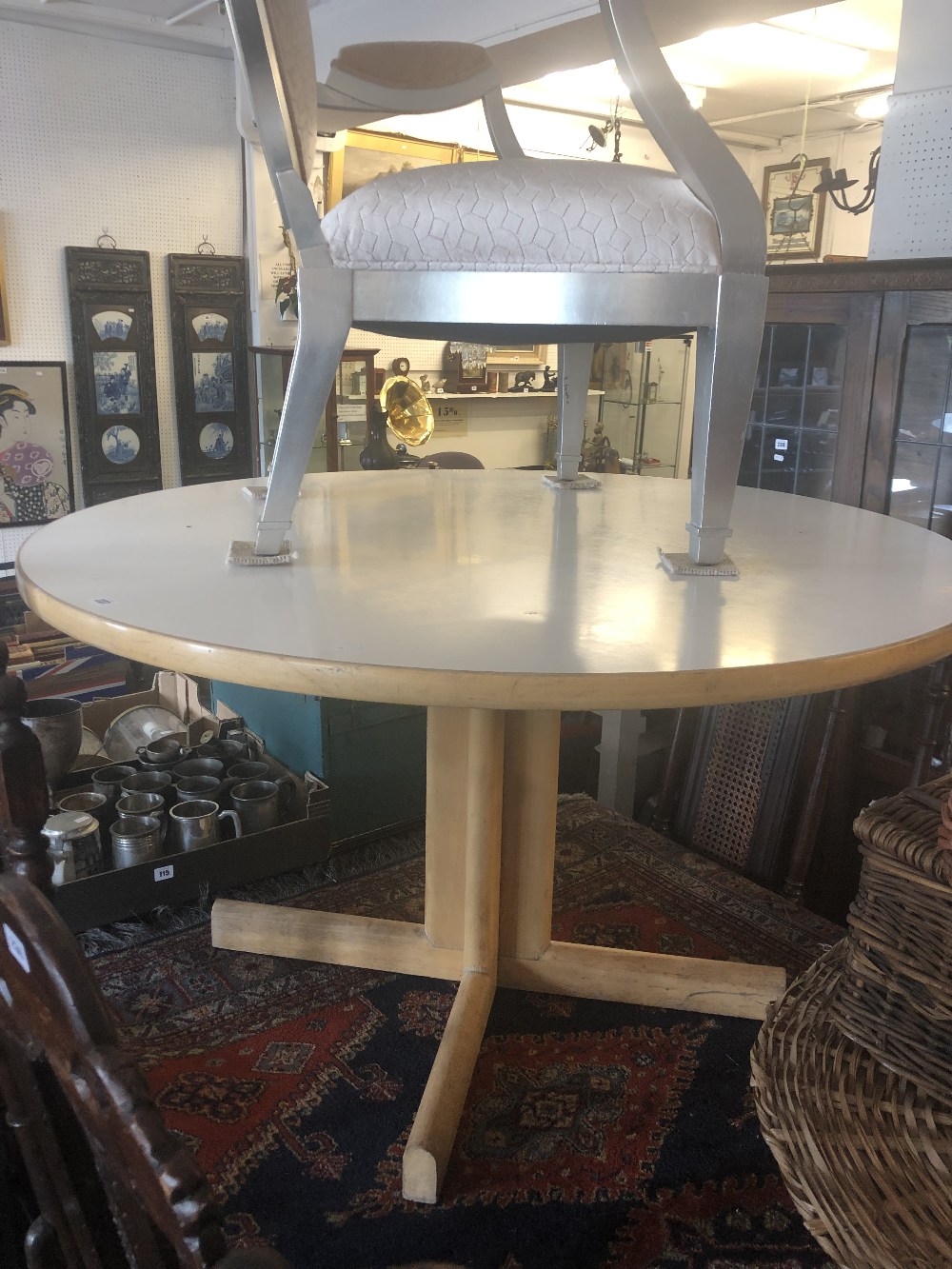 A Gordon Russell circular mid century dining table A/F - Image 3 of 4