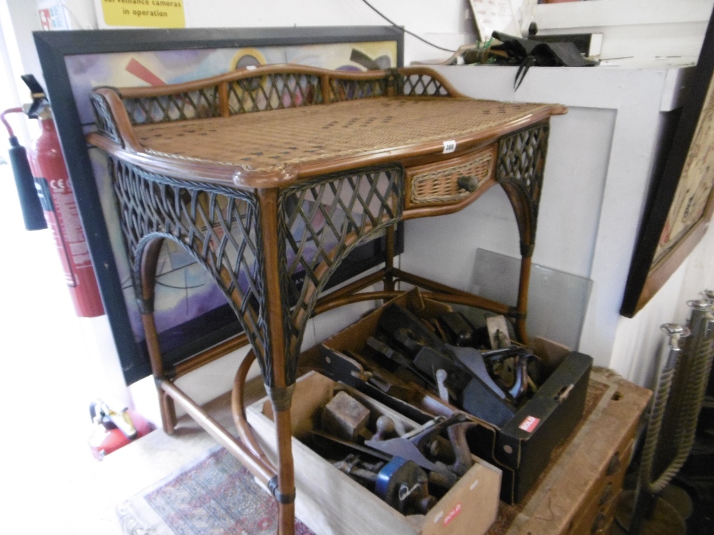 A ladies bamboo and rattan writing desk - Image 4 of 4