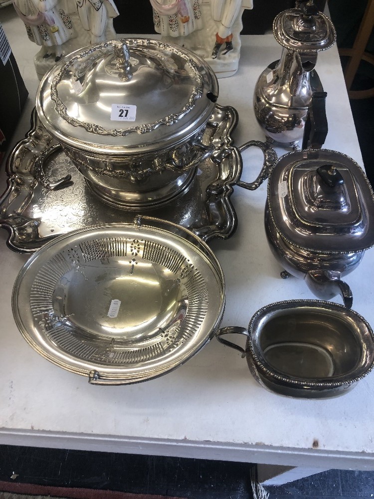 A quantity of silver plate - Image 2 of 2