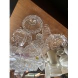 A quantity of crystal glassware
