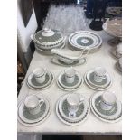 A Spode service thirty two pieces
