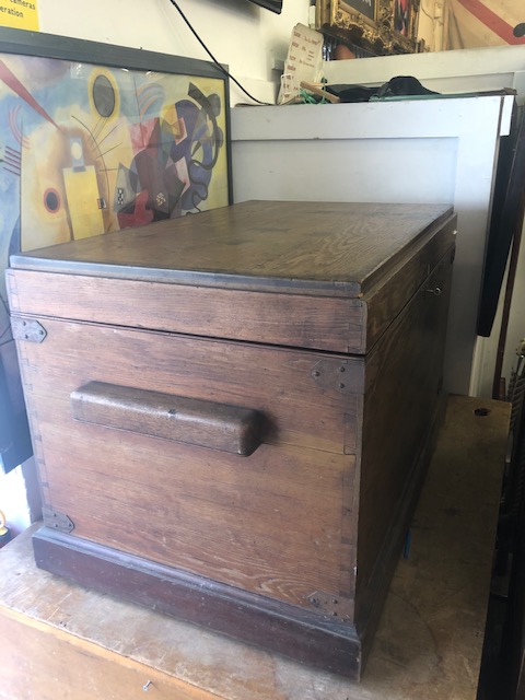 A cabinet makers tool chest and tools - Image 3 of 17